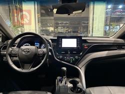 تۆیۆتا کامری